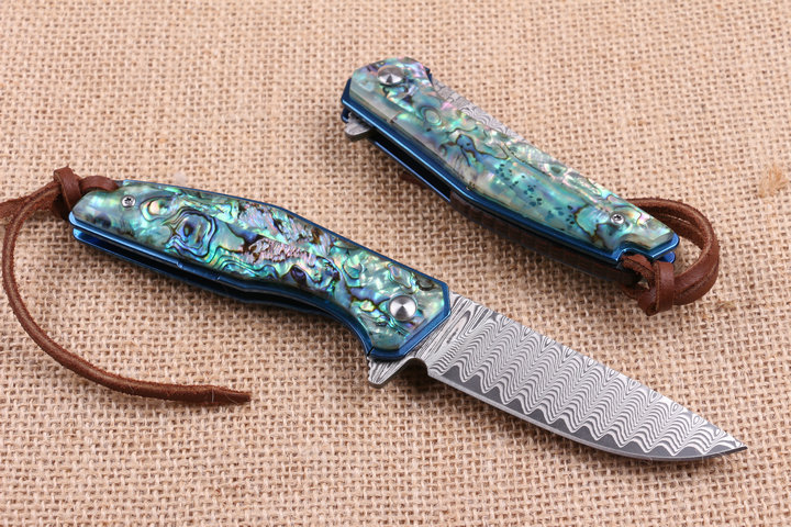 Blue bird Damascus folding knife with Abalone handle UD404496